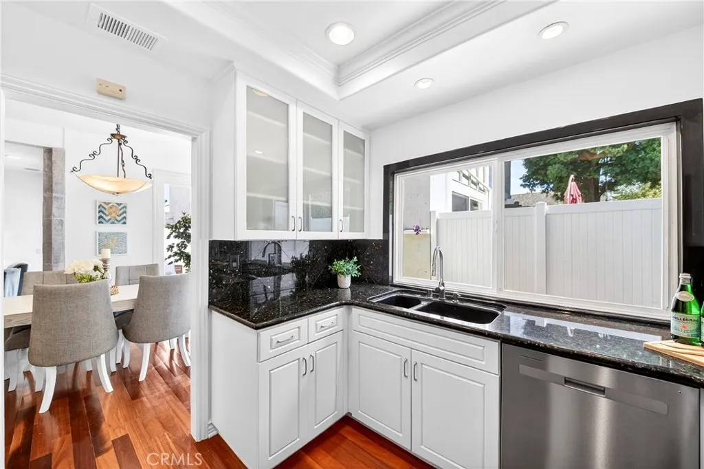 Additional image 9 of 17 Clove Blossom, Irvine, CA 92604