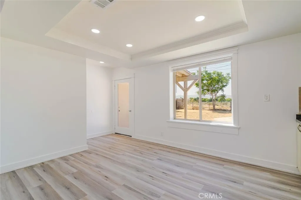 Additional image 32 of 232 E Avenue P5, Palmdale, CA 93550