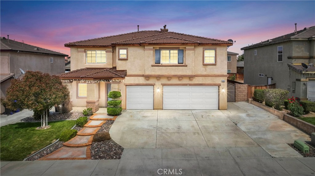 13619 Bentley Street, Victorville, CA 92392 - MLS#: EV23091534