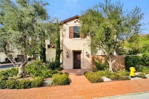 242 Crescent Moon, Irvine, CA 92602 - MLS#: OC23152066