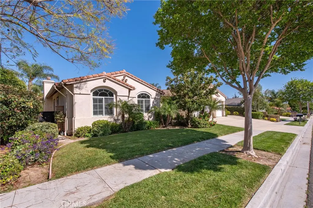 2962 Reservoir Drive, Simi Valley, CA 93065