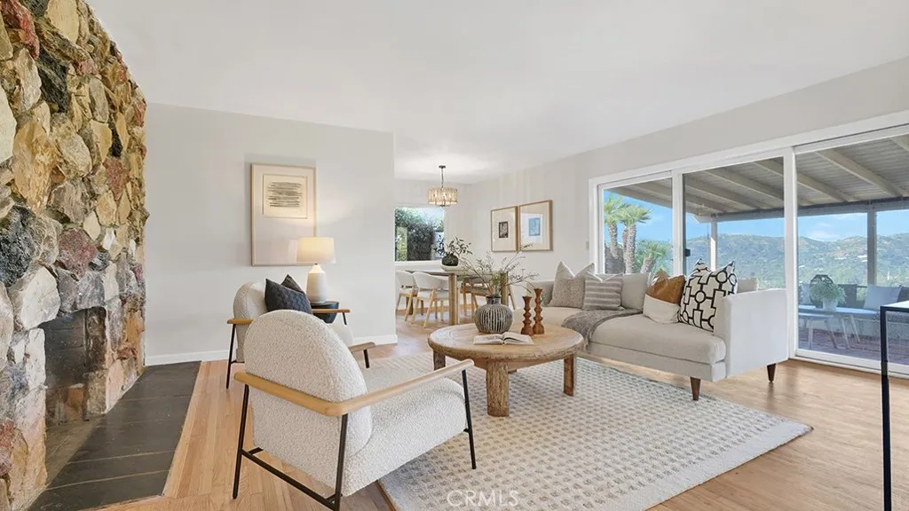 Additional image 3 of 5537 Stardust Rd, La Canada Flintridge, CA 91011