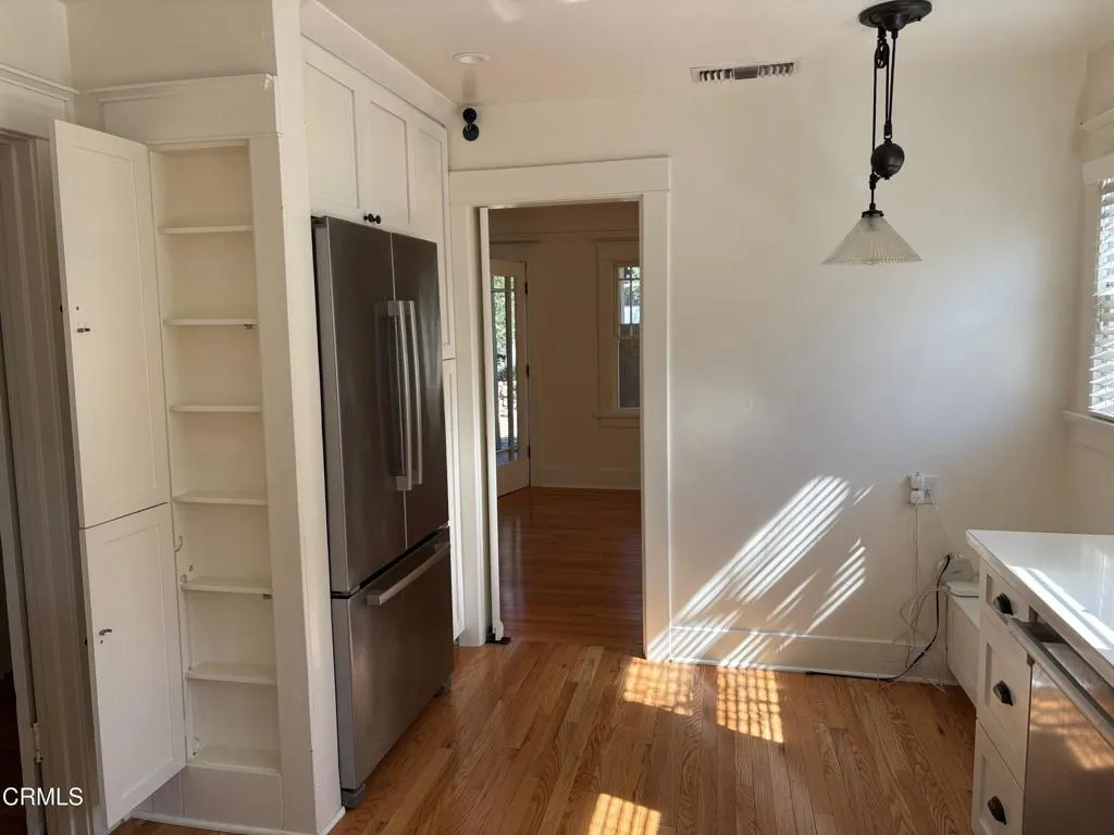 Additional image 12 of 3128 Mills Avenue, Glendale, CA 91214