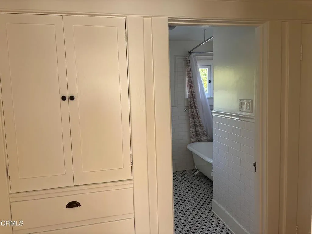 Additional image 15 of 3128 Mills Avenue, Glendale, CA 91214