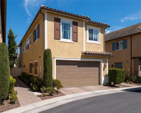 783 Gatun Street Unit 606, San Pedro, CA MLS: SB25099349