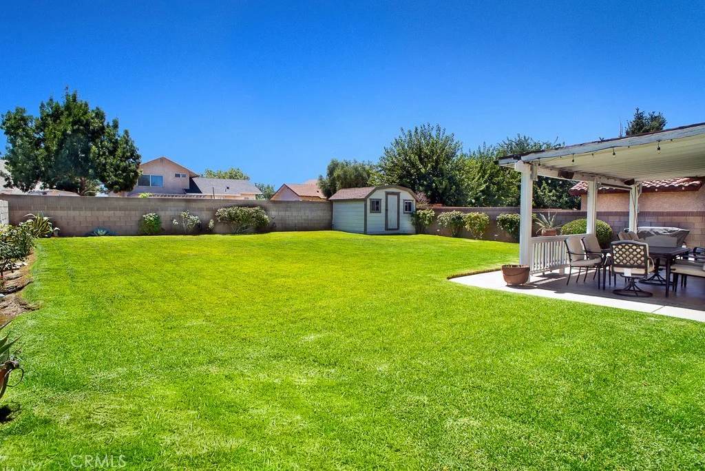 1046 E Avenue J6, Lancaster, CA 93535