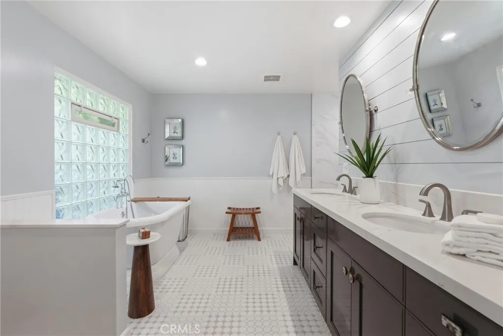 Additional image 62 of 1530 21 St, Manhattan Beach, CA 90266