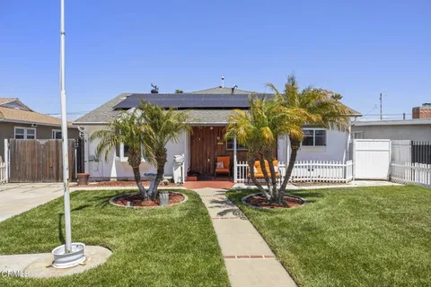 1213 Doris Avenue, Oxnard, CA MLS: V1-29579