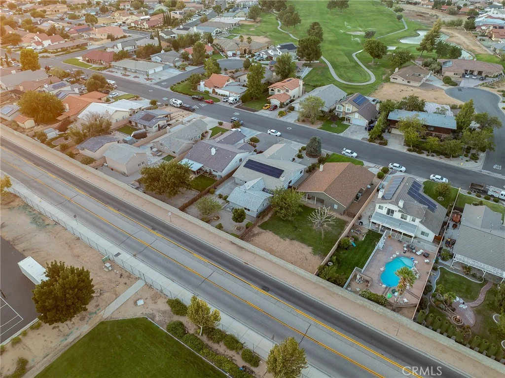 18043 Sunburst Rd, Victorville, CA 92395