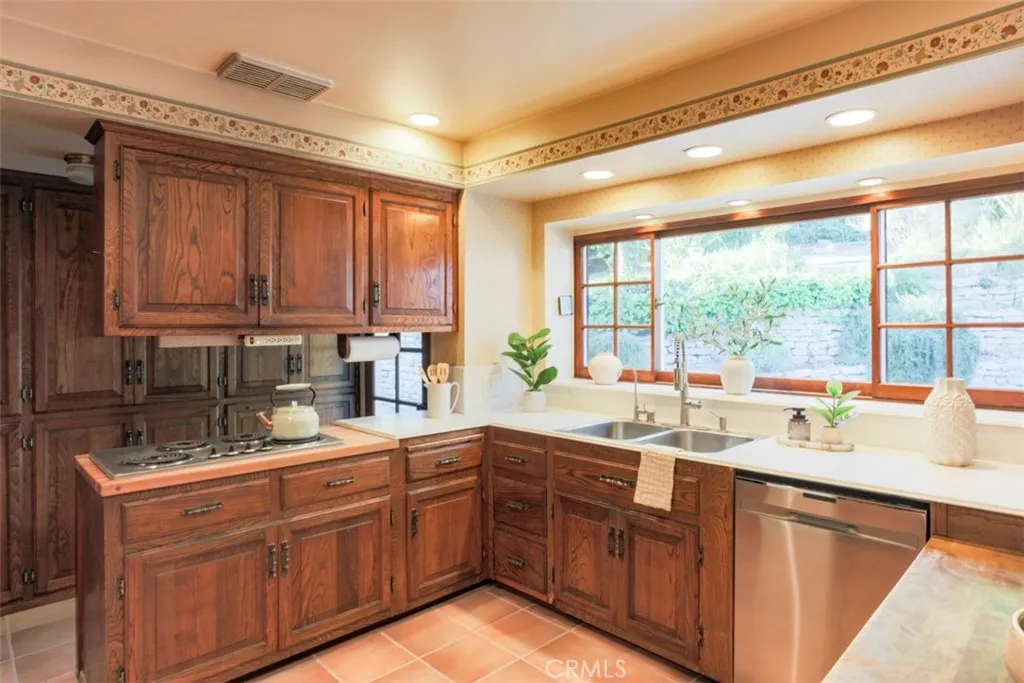 Additional image 43 of 8450 Via Sierra Ramal Ave, Whittier, CA 90605