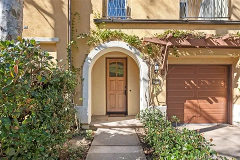 1 Firenze Court, Newport Coast, CA MLS: NP25103824