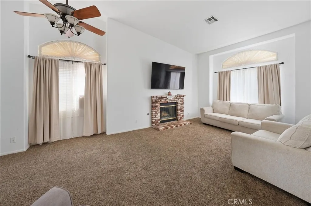 Additional image 4 of 4141 De Anza Dr, Palmdale, CA 93551