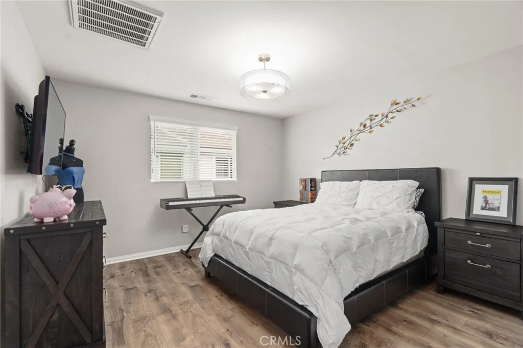 Additional image 18 of 14840 Maple Ter, Los Angeles, CA 91402