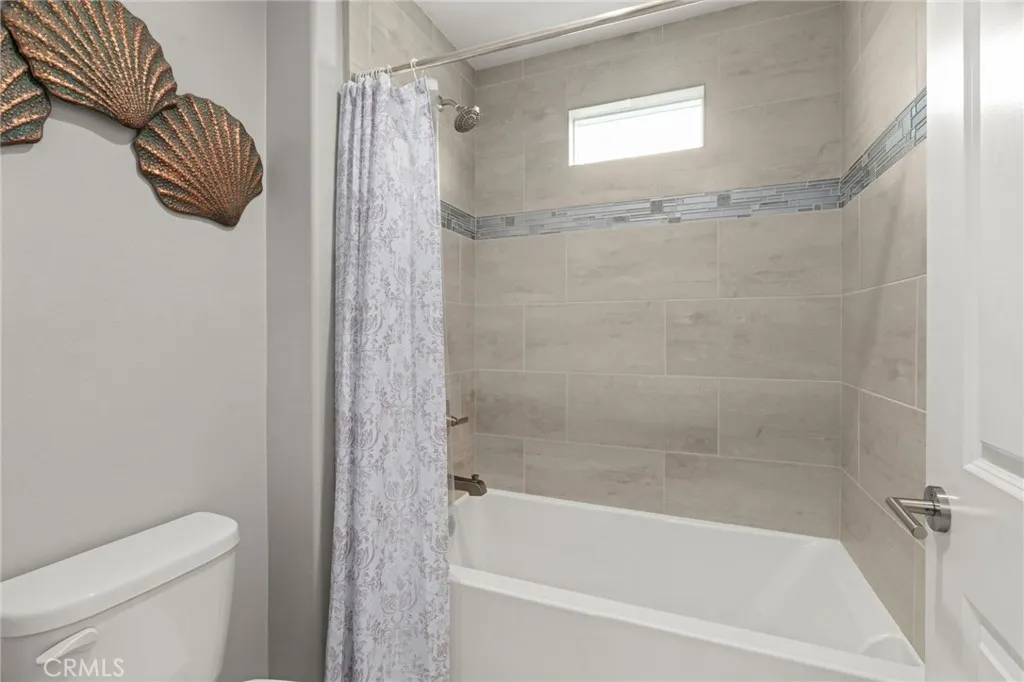 Additional image 47 of 14840 Maple Ter, Los Angeles, CA 91402