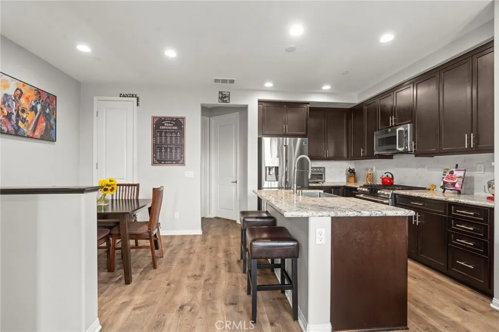 Additional image 34 of 14840 Maple Ter, Los Angeles, CA 91402