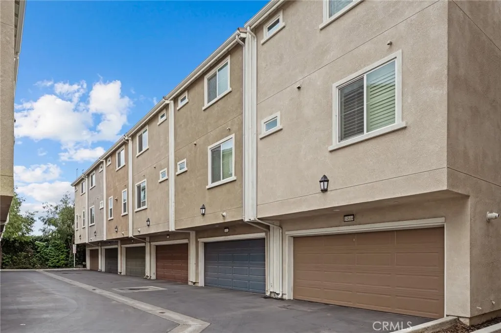 Additional image 50 of 14840 Maple Ter, Los Angeles, CA 91402