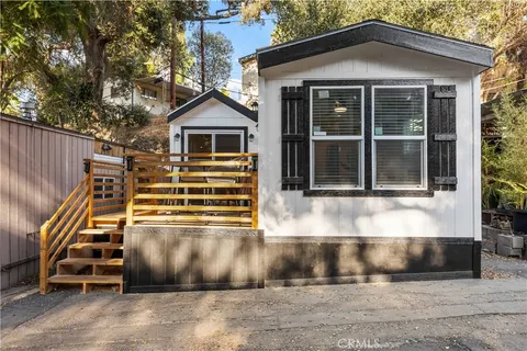 10799 Sherman Grove Ave unit 84, Sunland, CA MLS: SR25064924