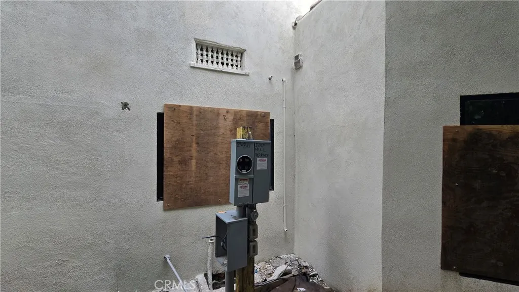 Additional image 50 of 2680 Ivan Hill Ter, Los Angeles, CA 90039