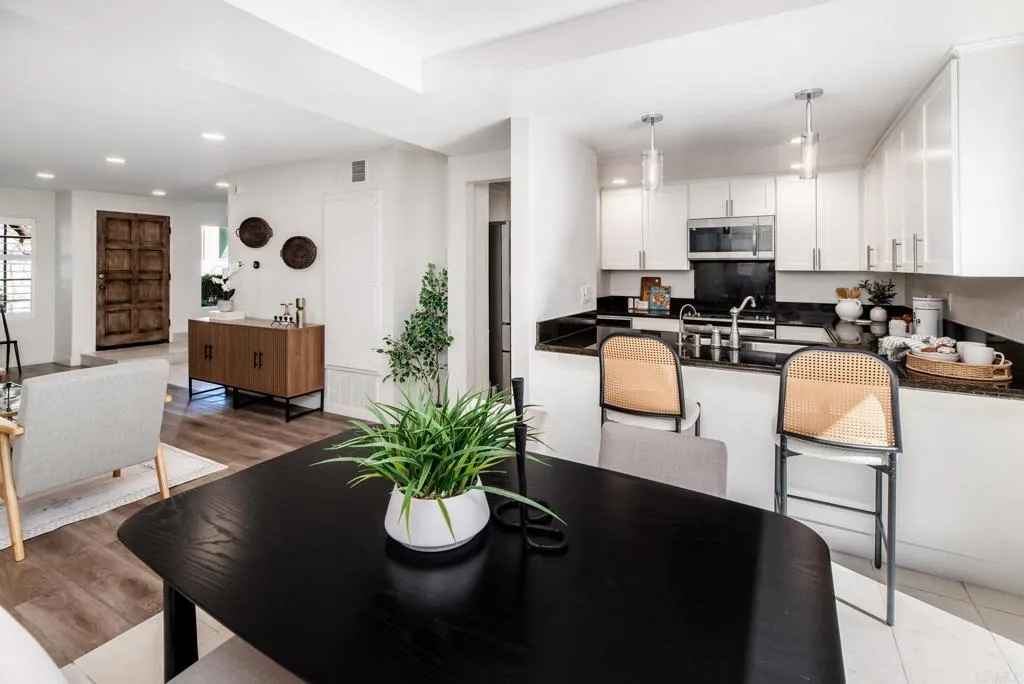 Additional image 44 of 4084 Crystal Dawn Lane Unit 105, San Diego, CA 92122