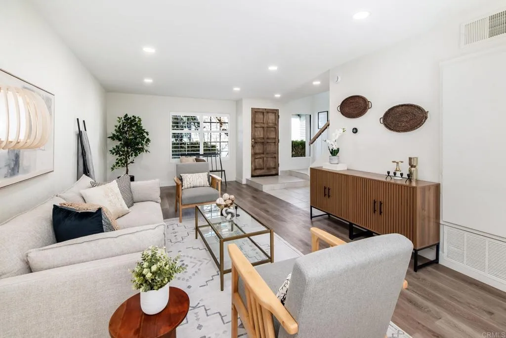 Additional image 2 of 4084 Crystal Dawn Lane Unit 105, San Diego, CA 92122