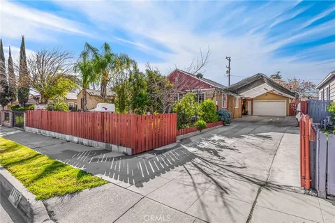 1135 W 16th Street, San Bernardino, CA MLS: OC25079758