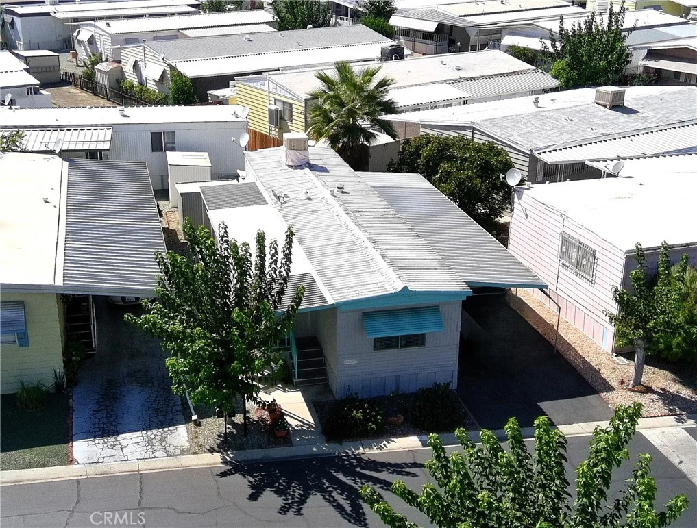 575 Lyon Ave Unit 142, Hemet, CA 92543