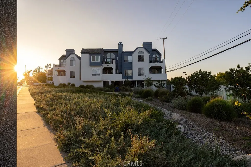 Additional image 69 of 4713 E 4th Street, Long Beach, CA 90814