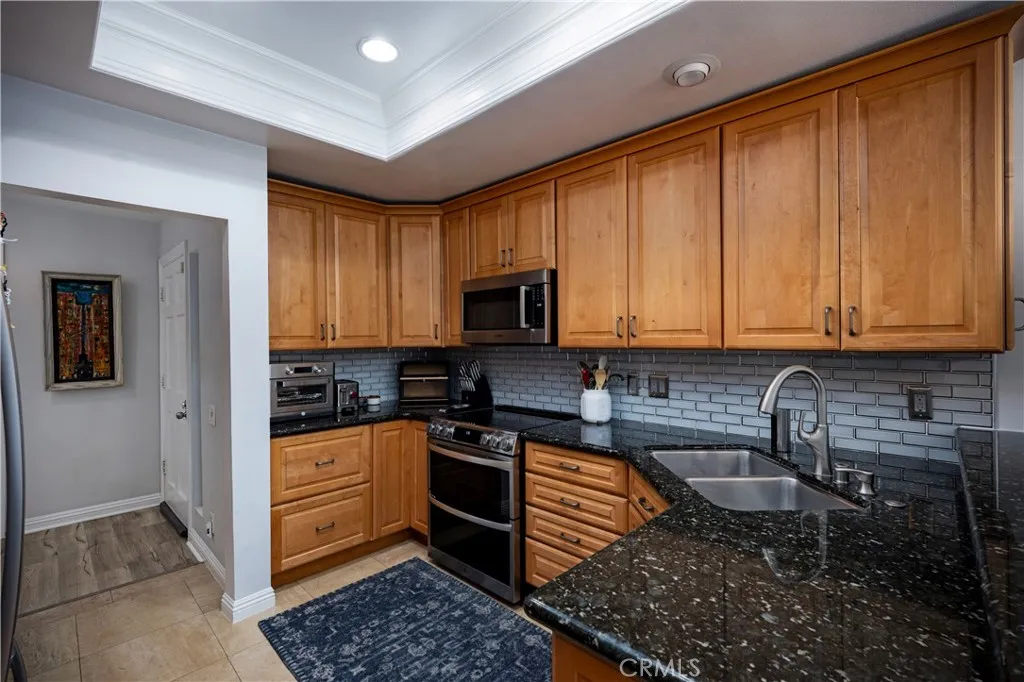 Additional image 46 of 4713 E 4th Street, Long Beach, CA 90814