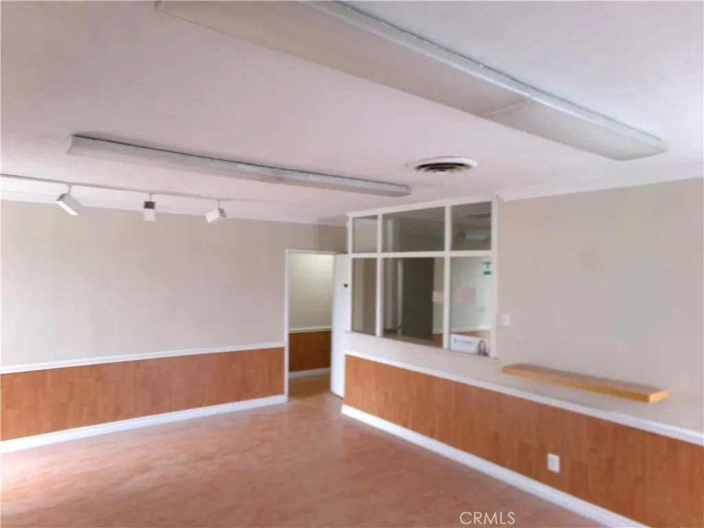 Additional image 10 of 1521 N Broadway, Santa Ana, CA 92706