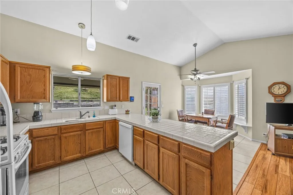 Additional image 13 of 13531 Suncrest Court, Yucaipa, CA 92399