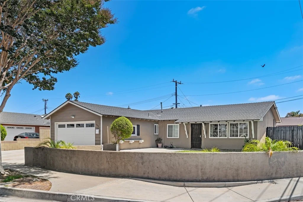 6502 Edgemont Dr, Huntington Beach, CA 92647