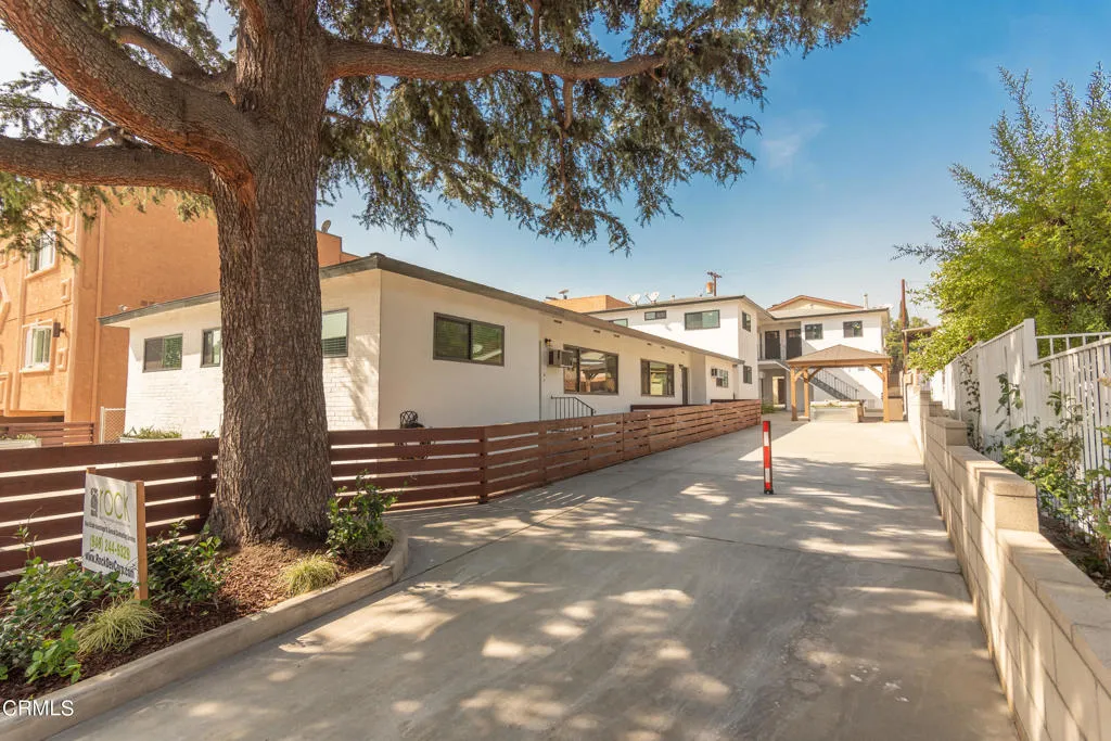 423 E Elmwood Avenue Unit E, Burbank, CA 91501