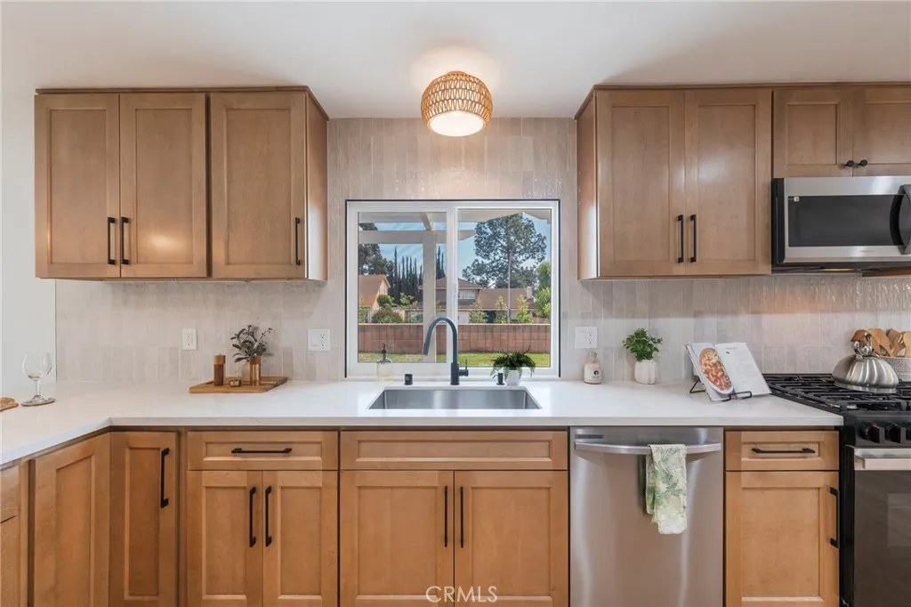 Additional image 47 of 938 Oakcrest Ave, Brea, CA 92821