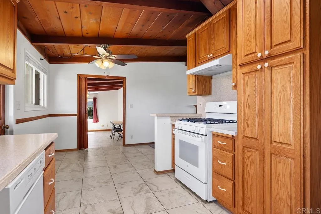 Additional image 51 of 2600 Highland Drive, Carlsbad, CA 92008