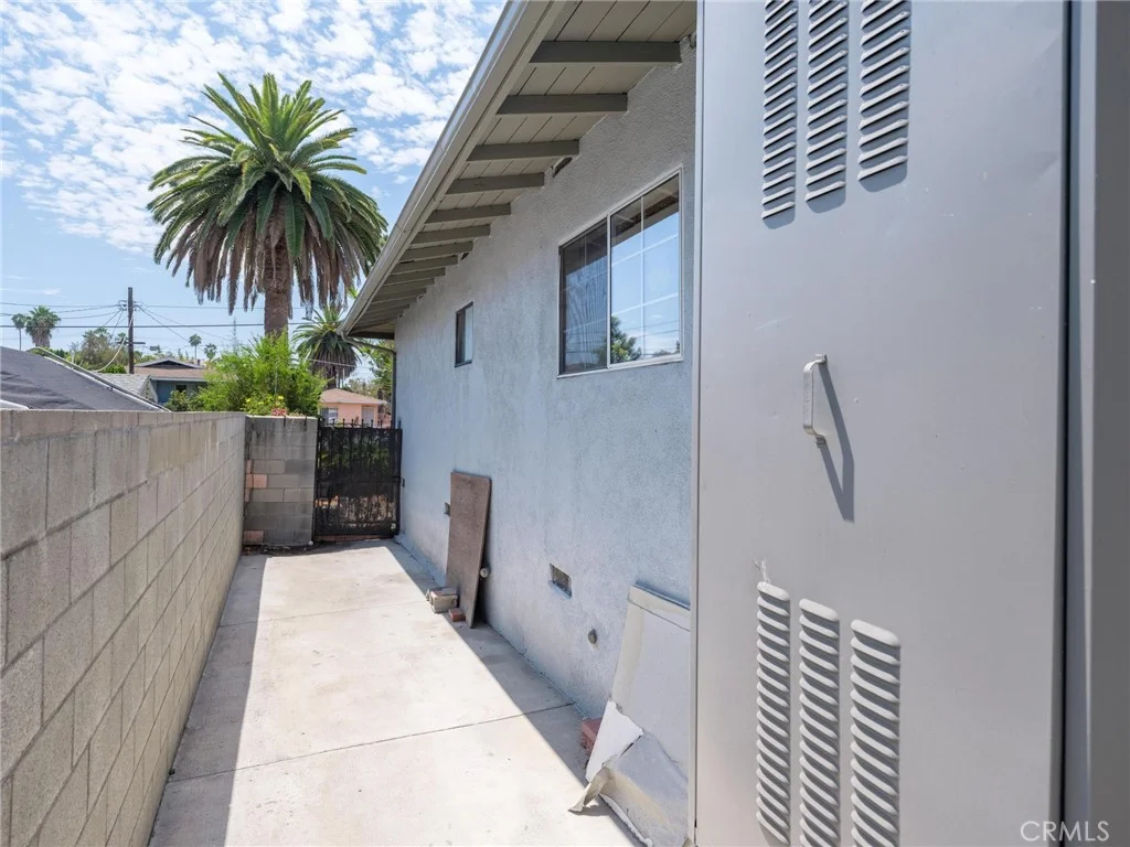 3071 Oregon St, Los Angeles, CA 90023