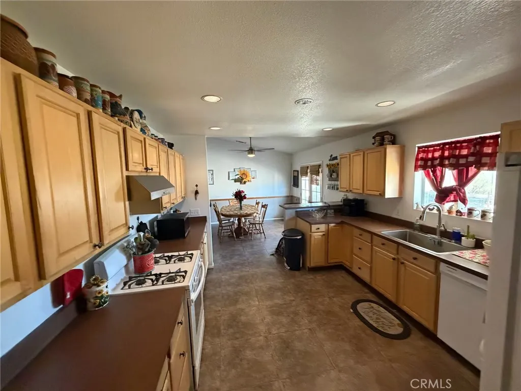 Additional image 37 of 6781 Palisade Way, Yucca Valley, CA 92284