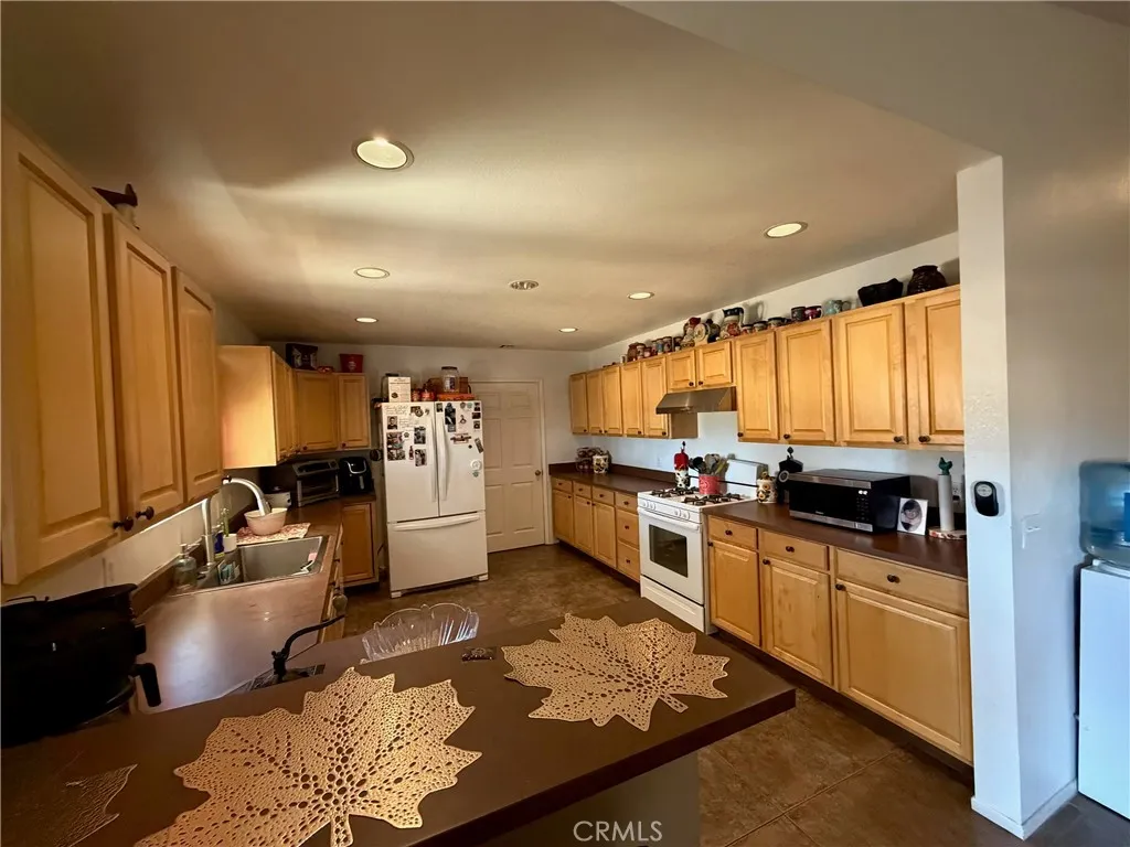 Additional image 38 of 6781 Palisade Way, Yucca Valley, CA 92284