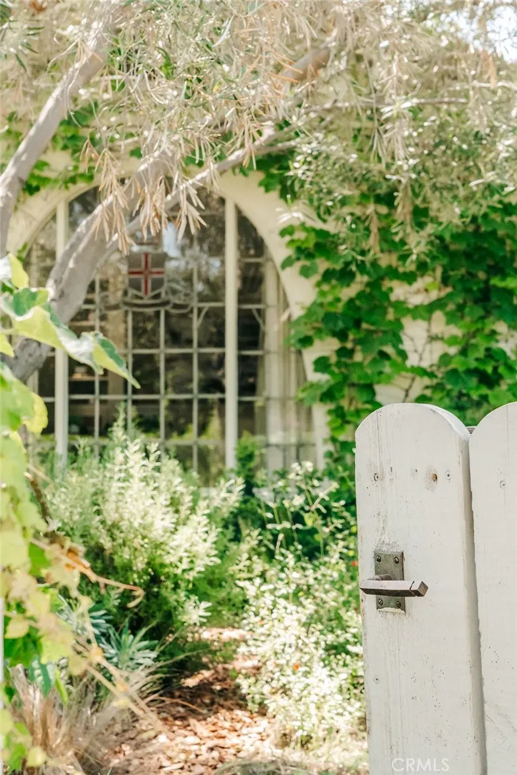 Additional image 80 of 4070 Garden Avenue, Los Angeles, CA 90039