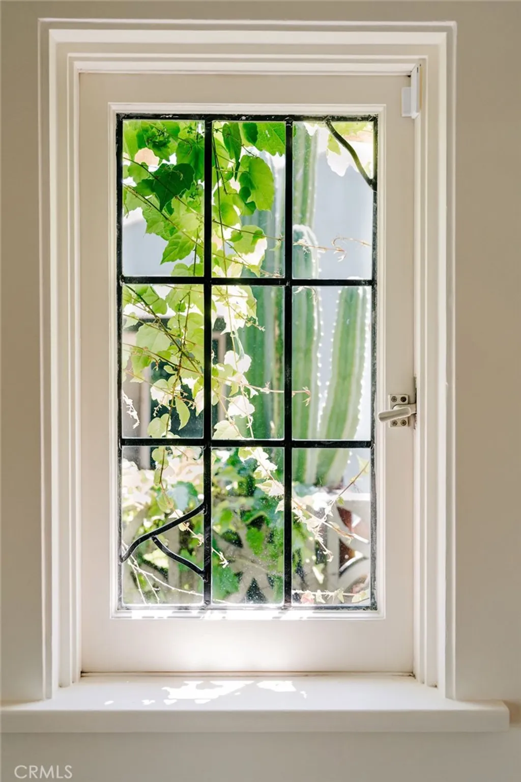 Additional image 13 of 4070 Garden Avenue, Los Angeles, CA 90039