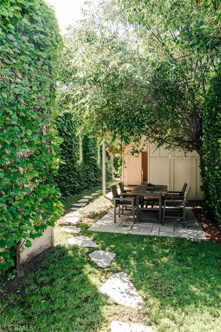 Additional image 74 of 4070 Garden Avenue, Los Angeles, CA 90039