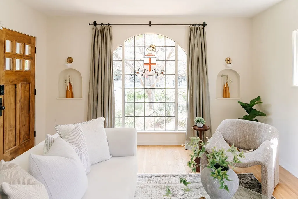 Additional image 43 of 4070 Garden Avenue, Los Angeles, CA 90039