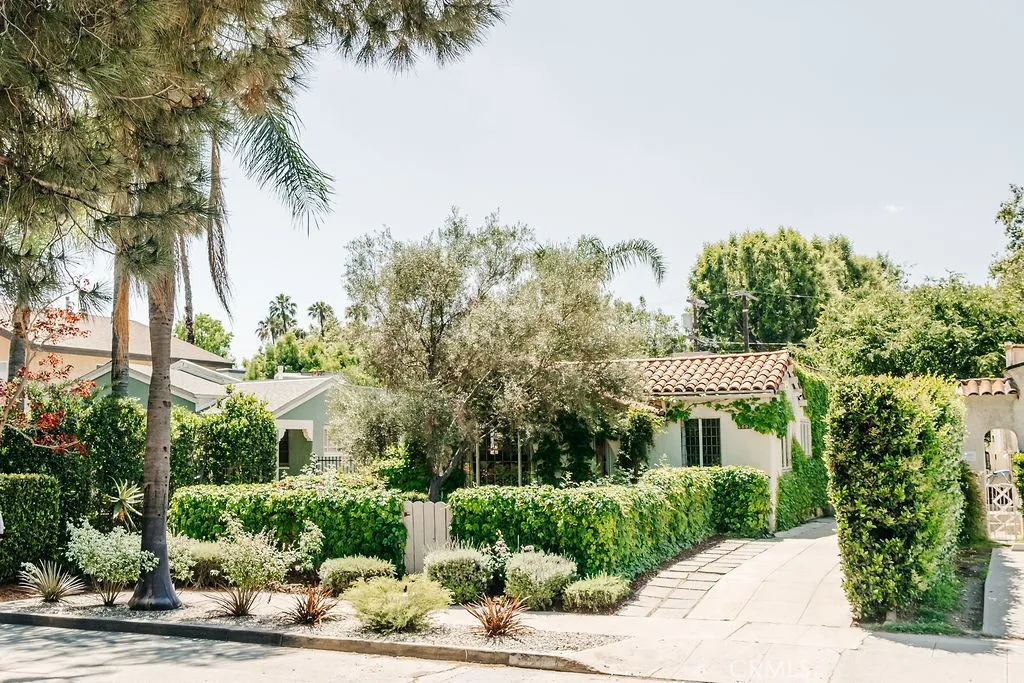 Additional image 39 of 4070 Garden Avenue, Los Angeles, CA 90039