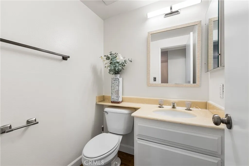 Additional image 56 of 21801 Burbank Blvd Unit 97, Woodland Hills, CA 91367
