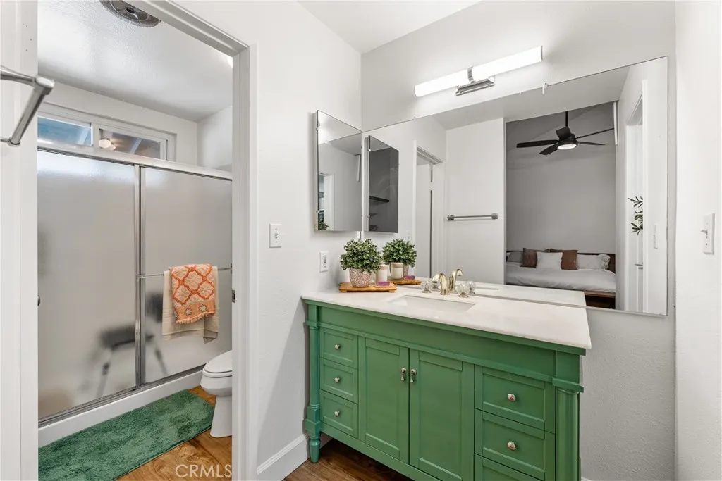 Additional image 64 of 21801 Burbank Blvd Unit 97, Woodland Hills, CA 91367