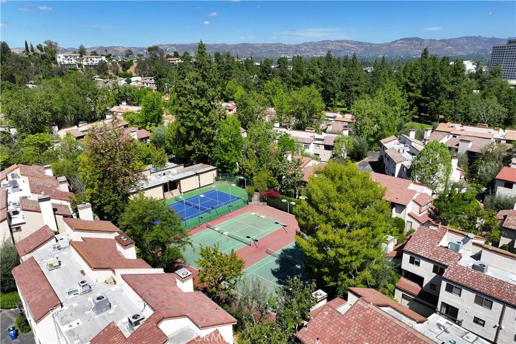 Additional image 70 of 21801 Burbank Blvd Unit 97, Woodland Hills, CA 91367