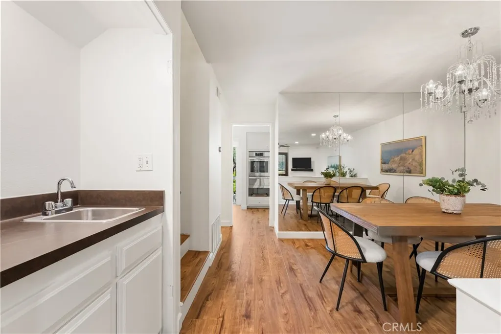 Additional image 9 of 21801 Burbank Blvd Unit 97, Woodland Hills, CA 91367