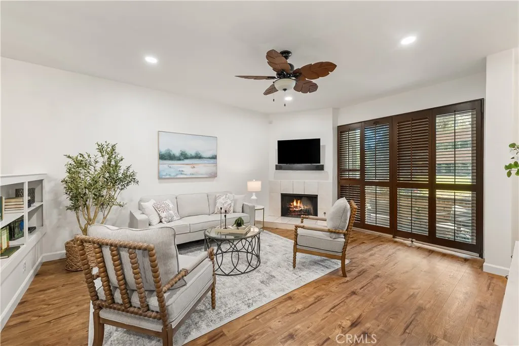 Additional image 42 of 21801 Burbank Blvd Unit 97, Woodland Hills, CA 91367