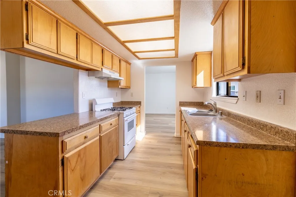 Additional image 5 of 19014 Vine St, Hesperia, CA 92345