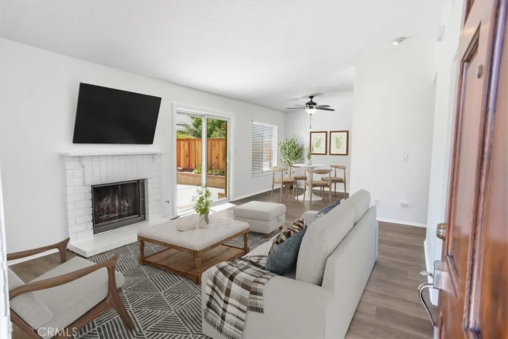 Additional image 4 of 25748 Leticia Drive, Valencia, CA 91355