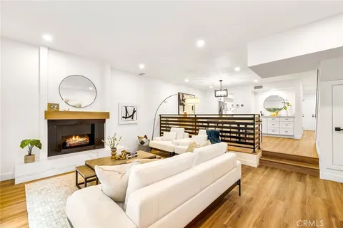 10600 Holman Avenue Unit 9, Los Angeles, CA 90024 - MLS#: LG25010725